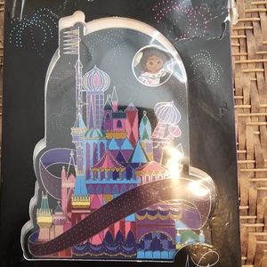 Disney Castle Jumbo Spinner Ashley Taylor Design LE 3000 Pin Small World